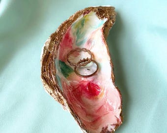 Oesterschelp trinket schotel decoupage goud geschilderde randen kust sieraden houder ring schotel handgemaakte strand huis decor nautische bruiloft