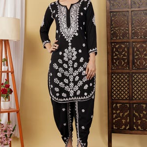 Kurti dritto in rayon Chikankari fatto a mano con pantaloni Dhoti, abbigliamento da yoga etnico comodo, set Salwar Kameez ricamato a mano per lei