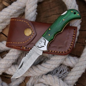 Custom Damascus Folding Knife: Personalized Engraved Pocket Knife