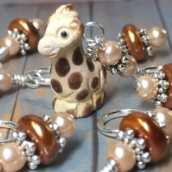 Giraffe Stitch Marker Set for Knitting, Select Clasps for Crochet, Birthday Gift for Knitter, Animal Stitch Marker, Knitting Gift for Mom