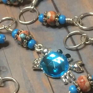 Crab Stitch Marker Set for Knitting | SNAG FREE | Gifts for Knitters | Beach Themed Gift, Progress Keeper, Birthday Gift for Knitting Mom