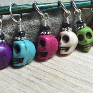 Skull Stitch Markers - Snag Free Knitting Marker - Gifts for Knitters , Birthday Gift for Knitter Sister