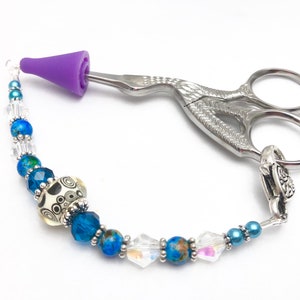 Beaded Scissor Fob, Sewing Accessories, Blue with Swirls Scissor Charm, Zipper Pull, Needle Craft Gifts , Birthday Gift for Quilter