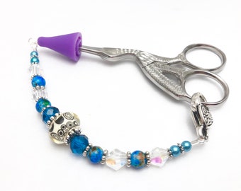 Beaded Scissor Fob, Sewing Accessories, Blue with Swirls Scissor Charm, Zipper Pull, Needle Craft Gifts , Birthday Gift for Quilter