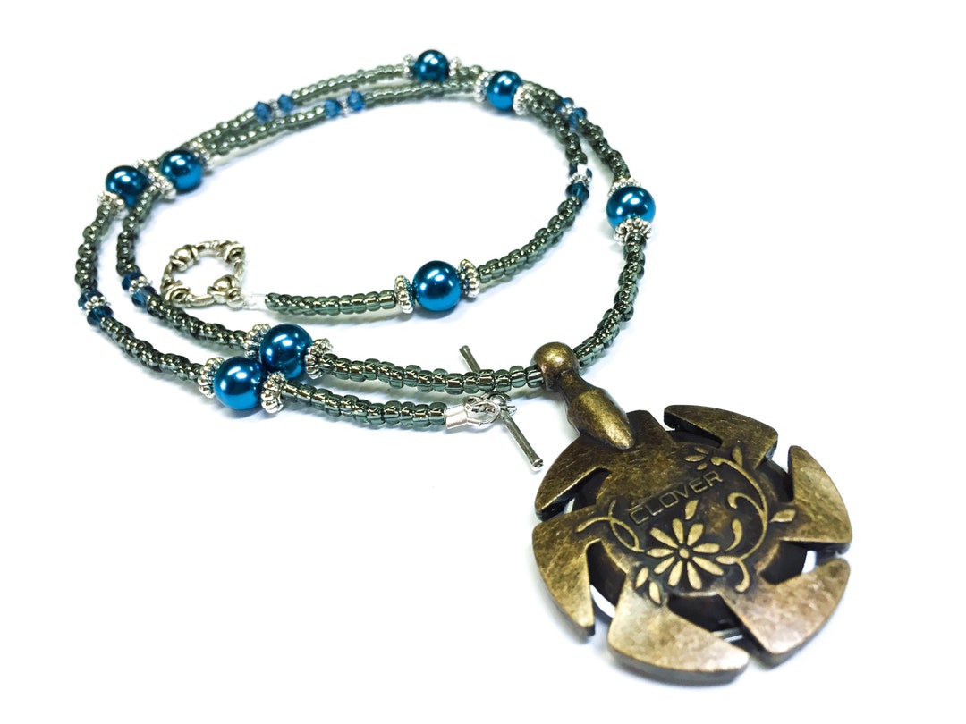 Blue Pearl Yarn Cutter Pendant Necklace Gift for Knitters Etsy