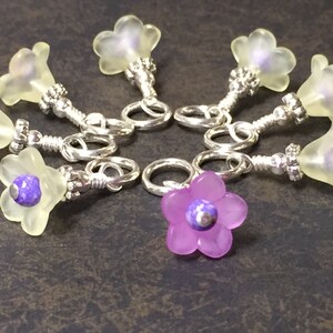 Flower Stitch Markers for Knitting: Snag Free, Multiple Sizes