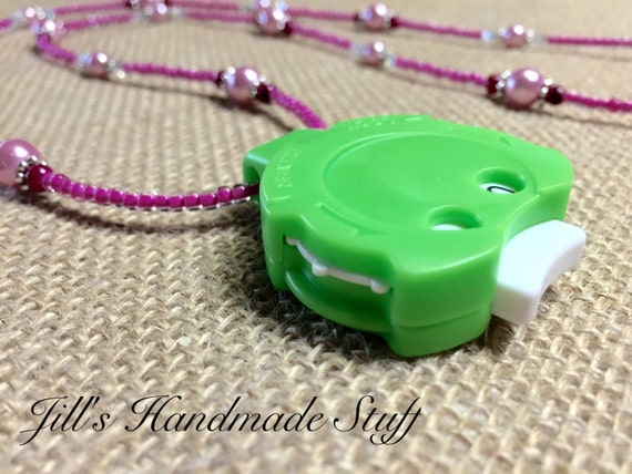 Knitting Row Counter Necklace Locking Stitch Counter Gift for Knitters ,  Birthday Gift for Knitter 