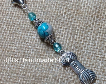 Yarn Zipper Pull Charm - Crochet Stitch Marker - Gift for Knitters, Mother's Day Gift