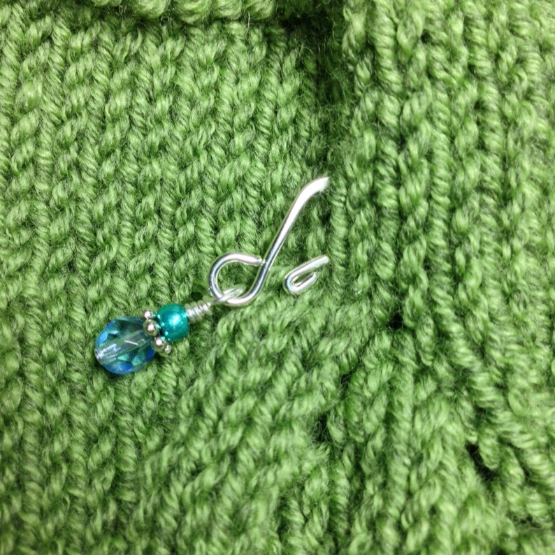 Progress Keepers Gifts for Knitter Beaded Stitch Marker Set of 8 Removable Stitch Markers with Open Hooks for Knitting and Crochet