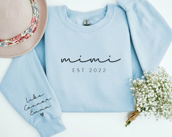 Custom Mimi Crewneck Sweatshirt with kids names on sleeve, Mother&#39;s Day gift, personalized children&#39;s names est year, script text sweatshirt
