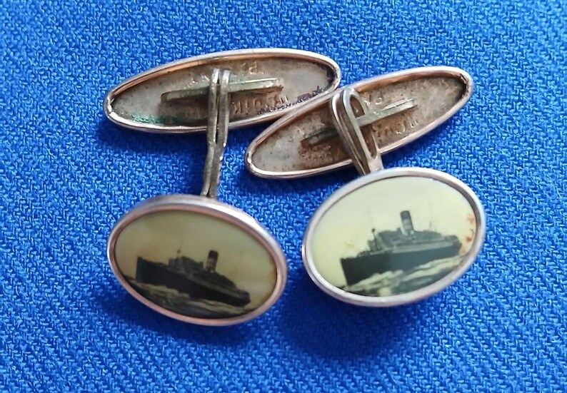 Collection of Men's Vintage Cuff Links from 1930 to 1970 image 20