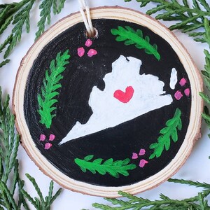 Virgingia State Outline Wood Slice Christmas Ornament
