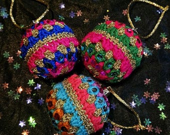 Crochet Christmas Baubles