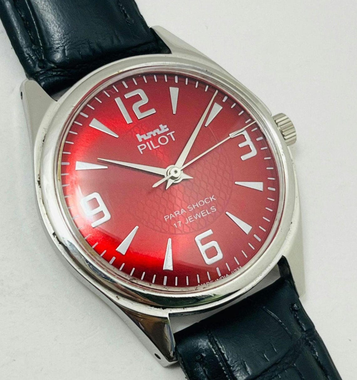 Vintage HMT Pilot Red Dial Mechanical Watch: 17Jewels Manual-Winding Made in India Christmas gifts, photo 1 sur 5