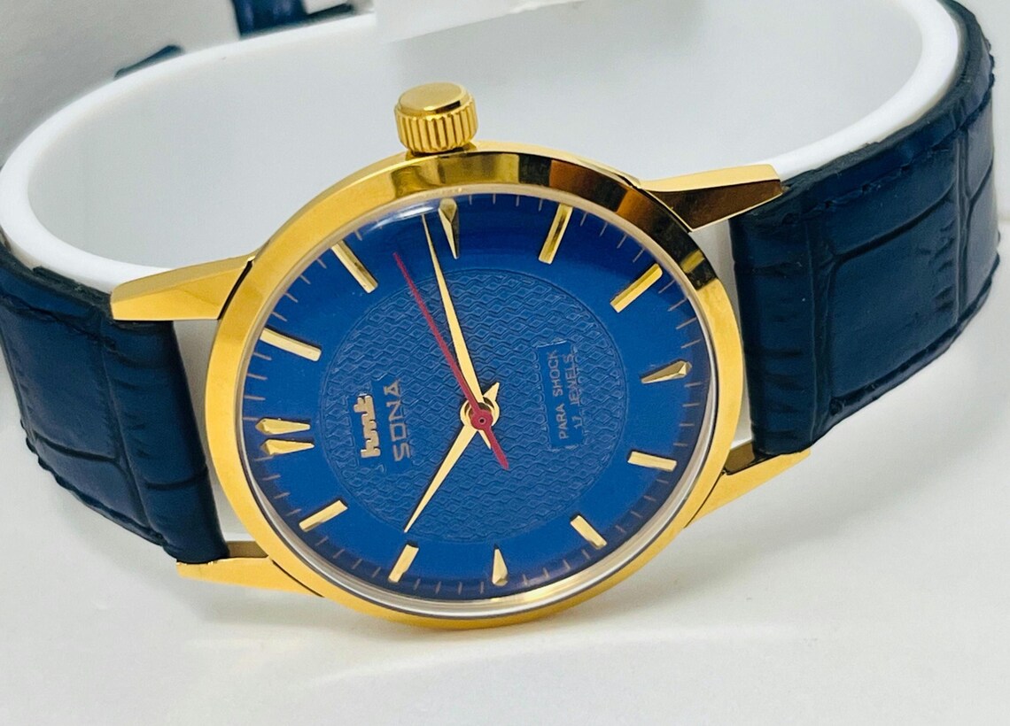 Vintage HMT Sona Blue Dial Mechanical Watch: 17 Jewels, Made in India Christmas gifts, photo 2 sur 5