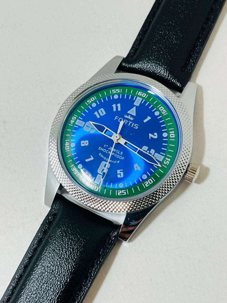 Pre-Owned FORTIS Vintage Watch (Refurbished, Not Affiliated with FORTIS) image 2