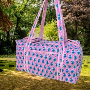 Large Cotton Patches Duffle Bags Blockprint Quilted Fabric Weekender Bags For Women Holiday Gifts Handmade Colorful Travel Overnight Bags