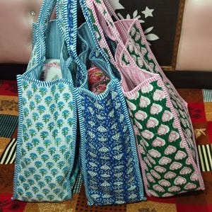 Floral Block Printed Tote Bag Large Quilted Tote Bags Vintage Travel Bag Handmade Gifts Beach Bags Shopping Bag Cotton Grocery Bags Hand Bag