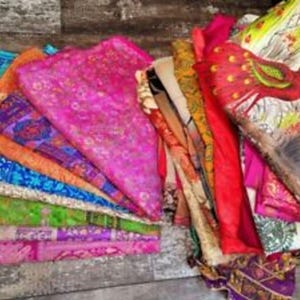 No Tariff! Vintage Silk Sari Fabric Remnants: Quilting, Journaling Scrap Bundle Sari Pure Silk Fabric Grab Bag Scraps Textile different size