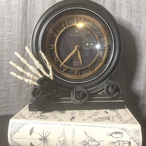 Gothic Tabletop Clock