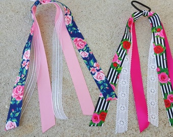rose bouquet streamer bows