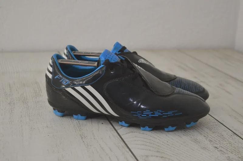 Adidas vintage football shoes - Etsy 日本