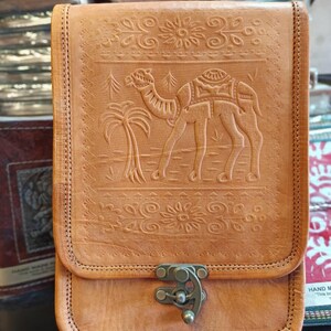 Vintage handcrafted shoulder bag in Camel color leather, craftmanship bag leather ornament with camal pattern, BOLIVIA bag