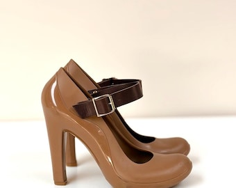 Vintage Marni Mary Jane hakken - 2008 Runway Jelly PVC-pumps, designerschoenen leren bandje, Y2K Archive Fashion