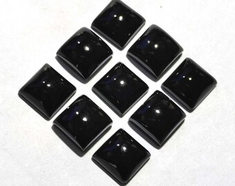 AAA+ ブラックオニキス カボション：スクエアフラットバック
