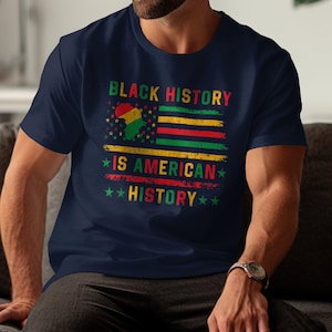 Black History is American History T-shirt, T-shirt met pan-Afrikaanse vlag, Juneteenth-kleding, shirt gelijkheid, inclusief cadeau, T-shirt geschiedenis