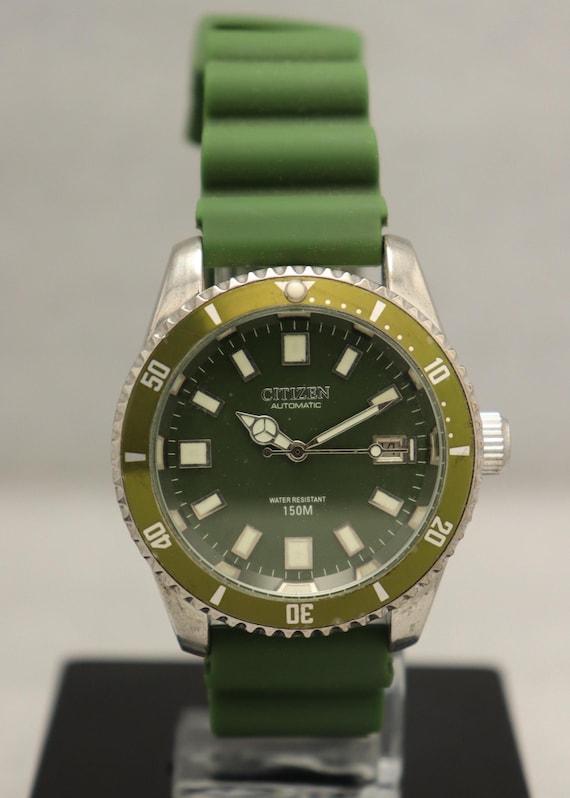 Vintage Citizen Automatic Diver Watch: Repainted Dial, 8200