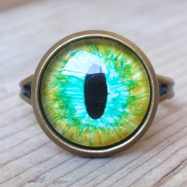 Green and Yellow Evil Eye Ring, Cat eye, Dragon eye, monster eye, brass adjustable ring