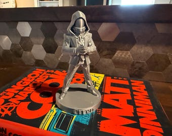 3D Printed Orren - Syndicate Liaison Figurine | Dungeon Crawler Carl