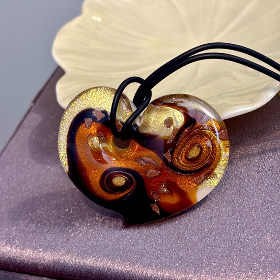Vintage Italian Murano Glass Heart Pendant Necklace, Shimmering Amber & Gold Foil Aventurine View 3