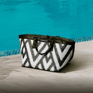 XL Recycled Tote Bag: Sustainable Beach & Gym Carryall