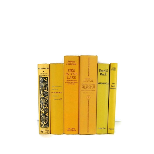 RESERVED OPTION  Yellow Decorative Books , Yellow  Vintage Books ,   Photo Prop , Bookshelf Decor , Table Setting , Wedding Decor