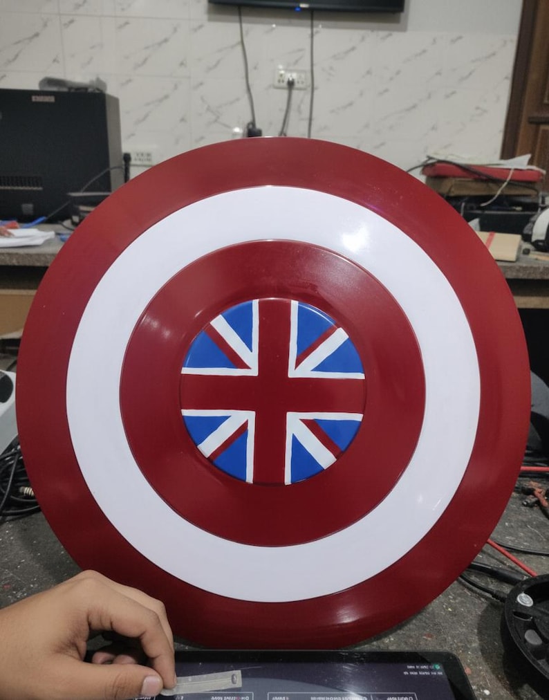 Captain Carter Shield: Metal Prop Replica, British Flag Design - Cosplay image 7