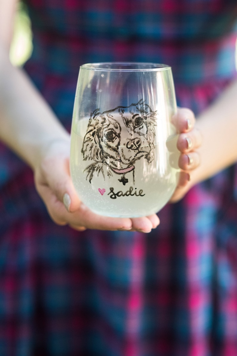 Dog and Cat Wine Glass Set of Two, Personalized Cat Wine Glass Set, Cat Dog Lover Gift, Cat Portrait Wine Glasses, Custom Wine Glasses image 10