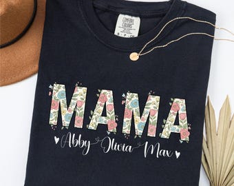Maglietta personalizzata per la mamma con i nomi dei bambini / Maglietta floreale personalizzata per la mamma / Regalo per la festa della mamma per la mamma / Maglietta Comfort Colors® per la mamma