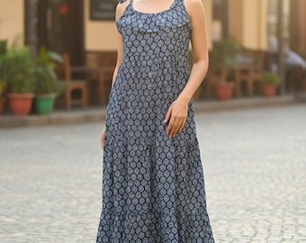 Vestido de verano de algodón con estampado de bloques hecho a mano: vestido bohemio sin mangas con capas