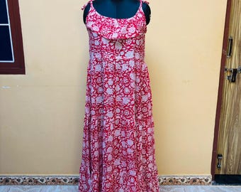 Vestido de verano de algodón con estampado de bloques hecho a mano: vestido bohemio sin mangas con capas