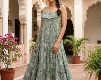 Vestido de verano de algodón con estampado de bloques hecho a mano: vestido bohemio sin mangas con volantes