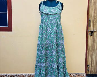 Vestido de verano de algodón con estampado de bloques hecho a mano: vestido bohemio sin mangas con capas