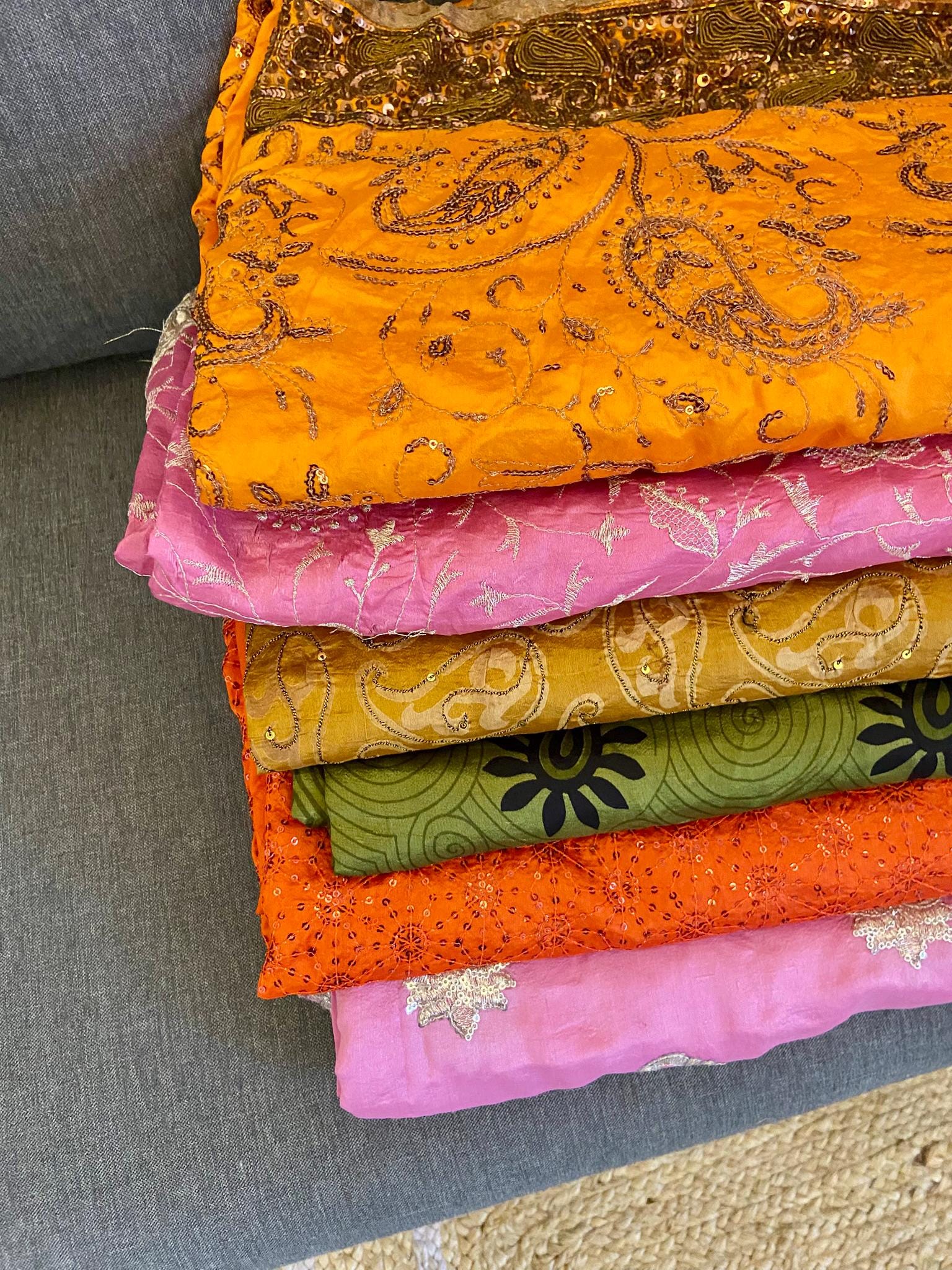 Sari Handwork Bulk Lot 100% Silk Sarees Vintage Handwork Indian Boho Silk Sari Fabric ...