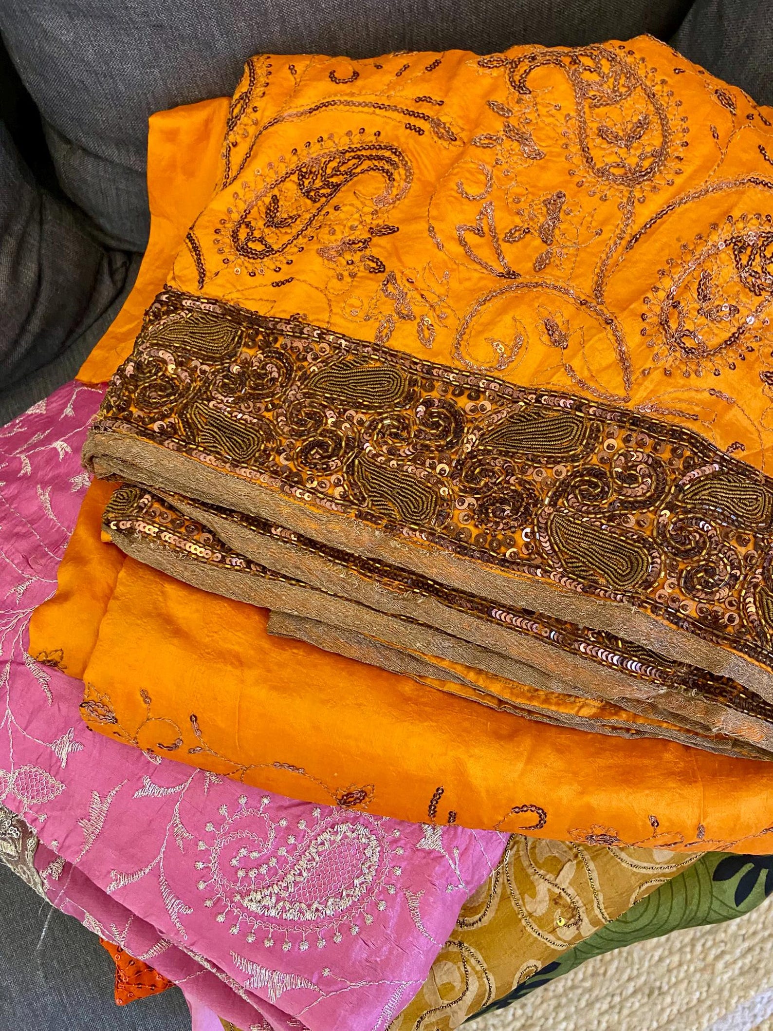 Sari Handwork Bulk Lot 100% Silk Sarees Vintage Handwork Indian Boho Silk Sari Fabric ...