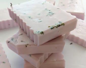 Lavender Goat Milk Soap Bar - Handmade Natural Essential Oil Soap for Sensitive Skin