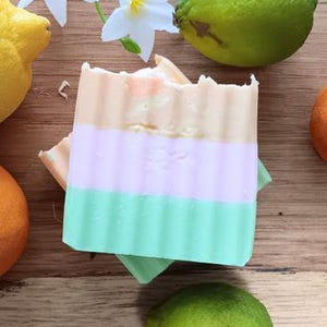 CITRUS SUNRISE | Handmade Goat’s Milk Soap Bar - Orange, Bergamot & Grapefruit with Kaolin Clay and Shea Butter – Natural Handmade Skincare