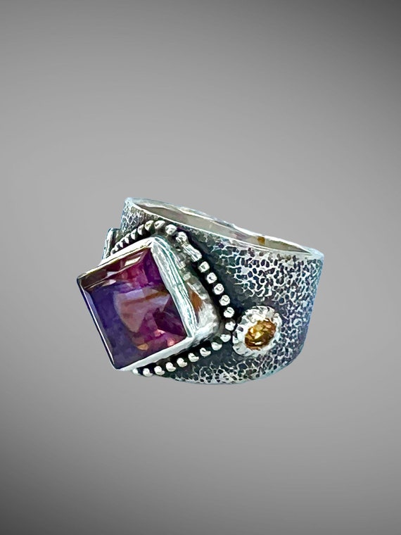 Amethyst and Sapphire ring