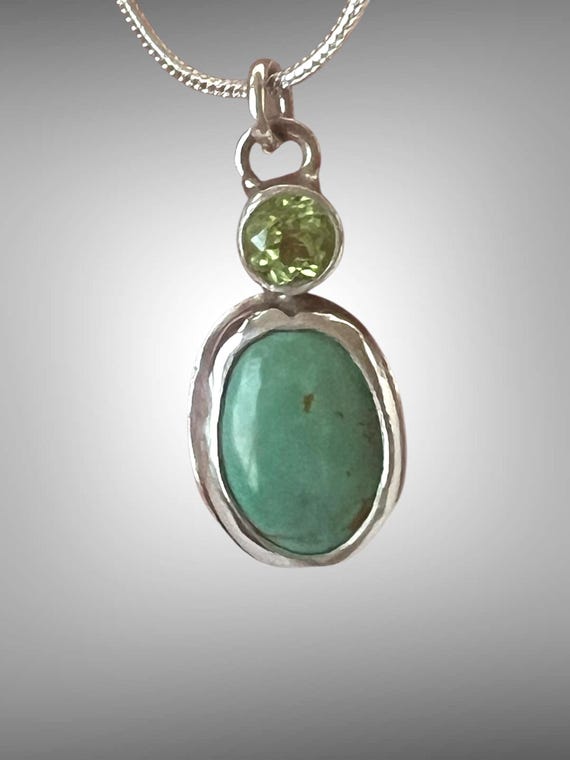 Green turquoise and peridot pendant