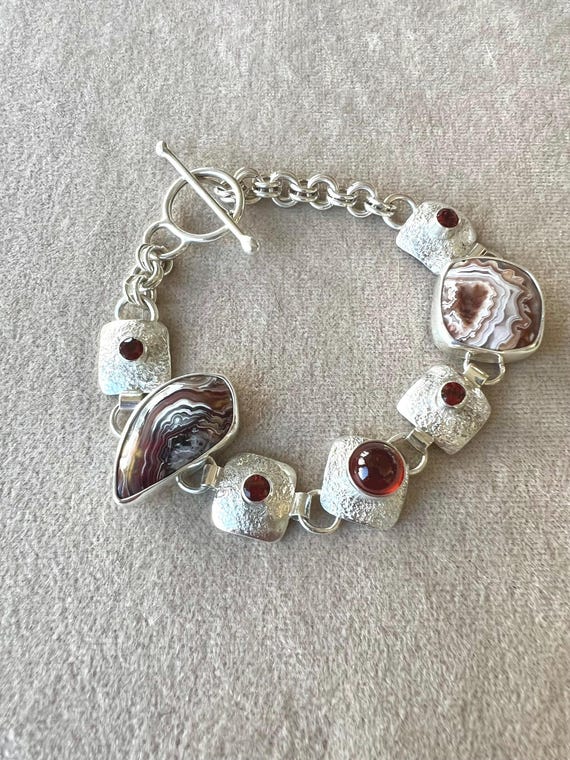 Garnet and crazy lace agate bracelet